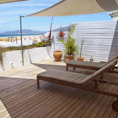 Con Terraza شقة *